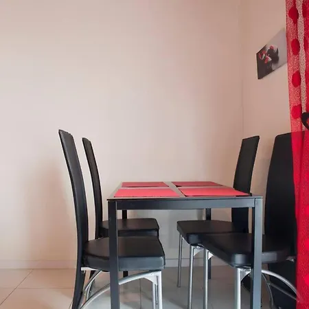 #palavaslesflots #2bedrooms #airconditioned #100metersfromthebeach *