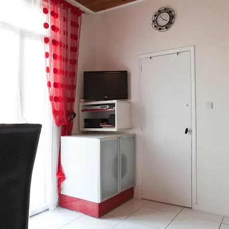 Apartment #palavaslesflots #2bedrooms #airconditioned #100metersfromthebeach *