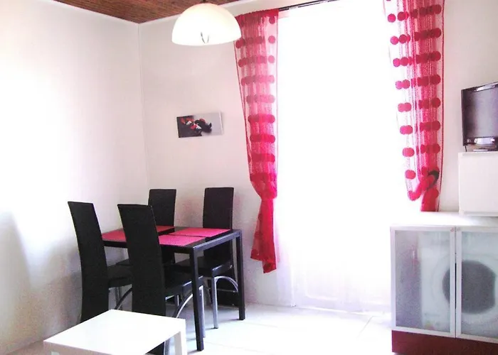#palavaslesflots #2bedrooms #airconditioned #100metersfromthebeach Palavas-les-Flots